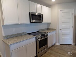 10402 Ruffian Rte in Daphne, AL - Building Photo - Building Photo