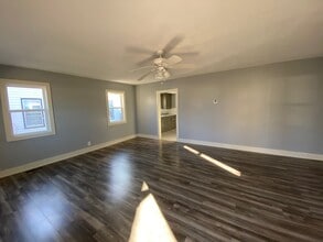 1134 S Haden St in Independence, MO - Building Photo - Building Photo