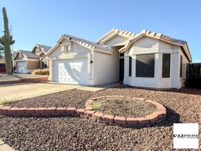 2210 E Monona Dr in Phoenix, AZ - Building Photo - Building Photo