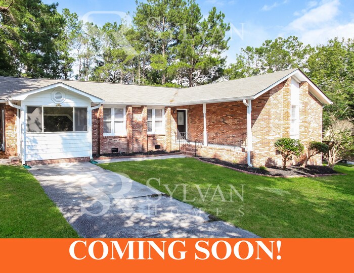 120 Folkstone Rd in Columbia, SC - Building Photo