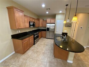 11239 Filmore Heights Ct in Las Vegas, NV - Building Photo - Building Photo