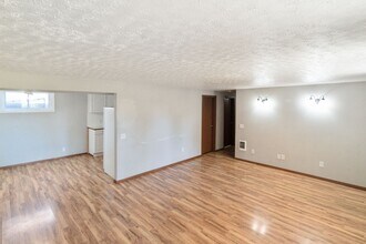 910 E Rockwell Ave in Spokane, WA - Building Photo - Building Photo