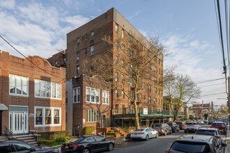 1877 E 12th St in Brooklyn, NY - Building Photo - Building Photo