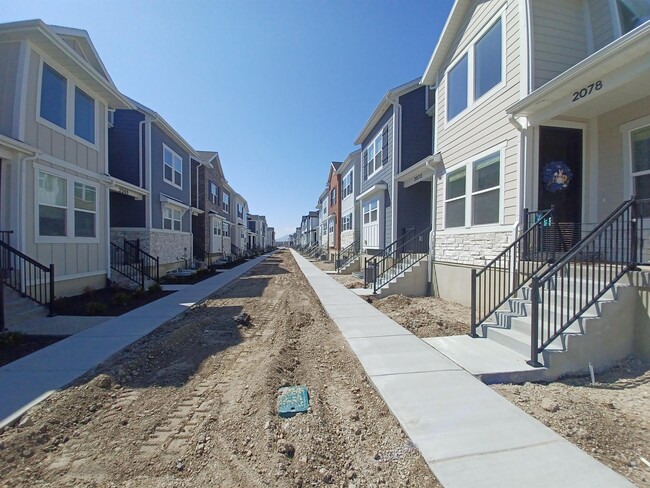 2060 N 3900 W in Lehi, UT - Building Photo - Building Photo
