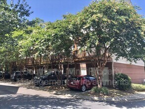 127 S Sycamore St in Charlotte, NC - Building Photo - Building Photo