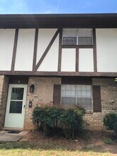 2956 N Dekalb Dr-Unit -B in Atlanta, GA - Building Photo - Building Photo