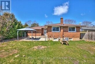 152 Parnell Rd in St Catharines, ON - Building Photo - Building Photo