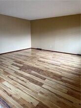 15809 Montrose Ave in Cleveland, OH - Building Photo - Building Photo