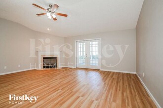 510 Fallen Timbers Dr in Orange Park, FL - Foto de edificio - Building Photo