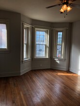 527 2nd St NE, Unit A in Washington, DC - Building Photo - Building Photo