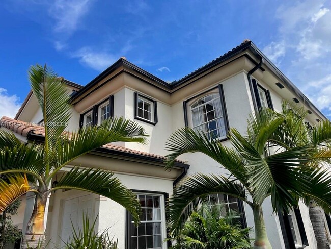 property at 19240 SW 30th St