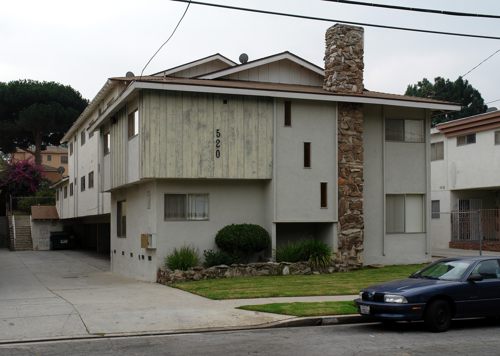 520 Evergreen St in Inglewood, CA - Foto de edificio