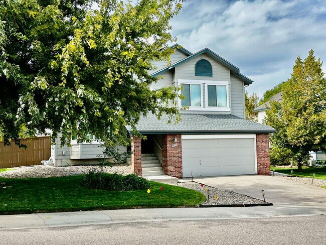 9295 Windsor Way in Littleton, CO - Building Photo - Building Photo