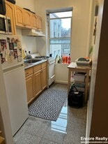 213 Kelton St in Boston, MA - Building Photo