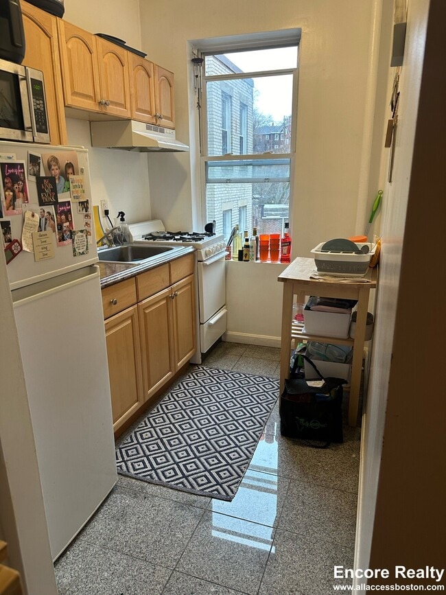 property at 213 Kelton St
