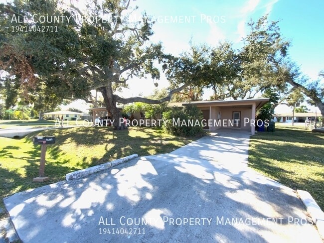 property at 5820 Murdock Ave