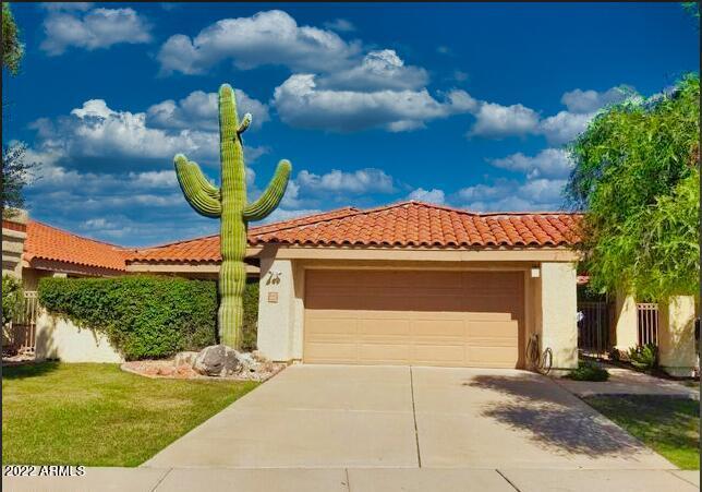 9992 E Carol Ave in Scottsdale, AZ - Building Photo