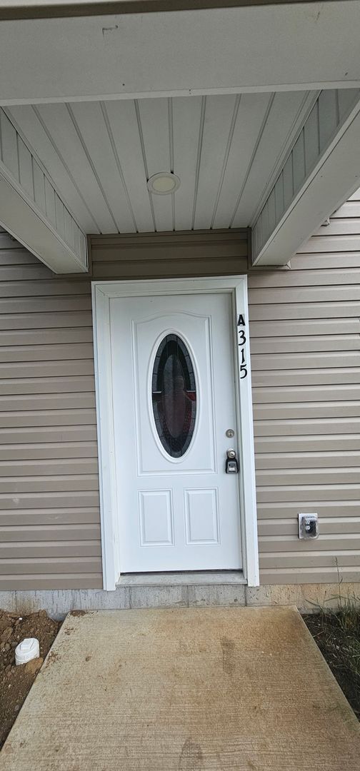 315 Davis St in Cowan, TN - Building Photo - Building Photo