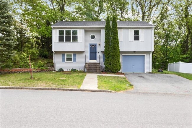 property at 32 Lawnacre Dr