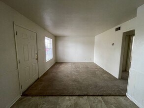 228 Hold St in Killeen, TX - Building Photo - Building Photo