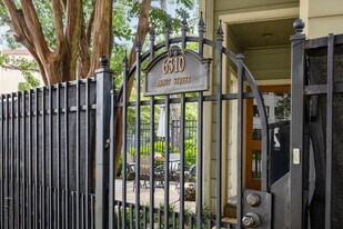 6310 Arnot St in Houston, TX - Building Photo