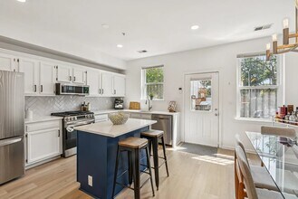 1937 4th St NW in Washington, DC - Building Photo - Building Photo