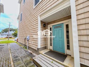 9526 14th Bay St in Norfolk, VA - Building Photo - Building Photo