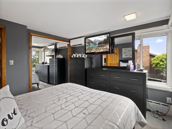 73 Ridge Rd, Unit 1 in Revere, MA - Building Photo - Building Photo