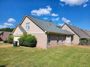 6667 Einat Cove in Memphis, TN - Building Photo - Building Photo
