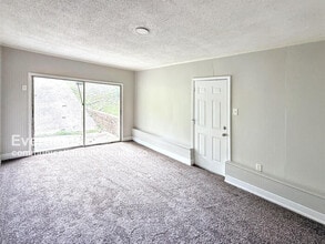 900 Von Dale Dr in Birmingham, AL - Building Photo - Building Photo