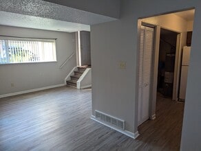 127 Bonnymede Rd in Pueblo, CO - Building Photo - Building Photo