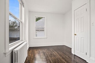 15 W Water St in Wakefield, MA - Building Photo - Building Photo