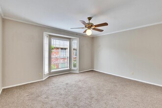 7920 Rockwood Ln in Austin, TX - Building Photo - Building Photo