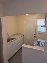 818 E Rte 66 in Glendora, CA - Building Photo - Building Photo