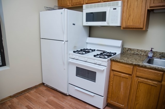 3917 N Ashland Ave, Unit 2R in Chicago, IL - Building Photo - Building Photo