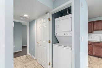 Mt Vernon Manor Phase II in Philadelphia, PA - Building Photo - Interior Photo