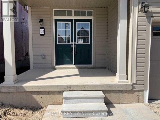 property at 154 Longboat Run W