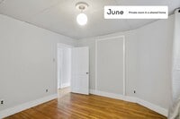 823 Dorchester Ave photo'