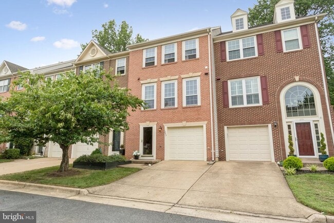 property at 1253 Quaker Hill Dr