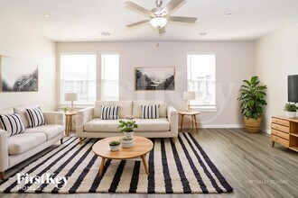 309 N Centro Cir in Shenandoah, TX - Building Photo - Building Photo