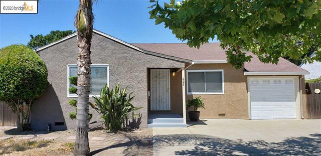 223 California Ave in Pittsburg, CA - Foto de edificio