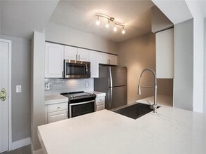 1030 Seminole Dr in Fort Lauderdale, FL - Building Photo - Building Photo