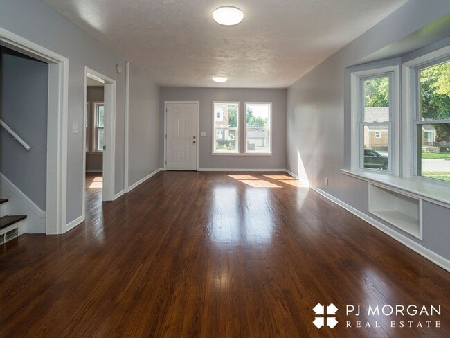 6262 Pine St in Omaha, NE - Building Photo - Building Photo