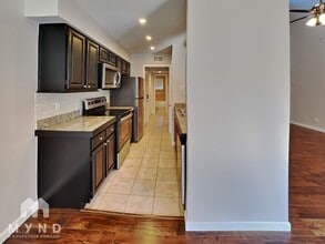 7525 Holly Hill Dr in Dallas, TX - Building Photo - Building Photo