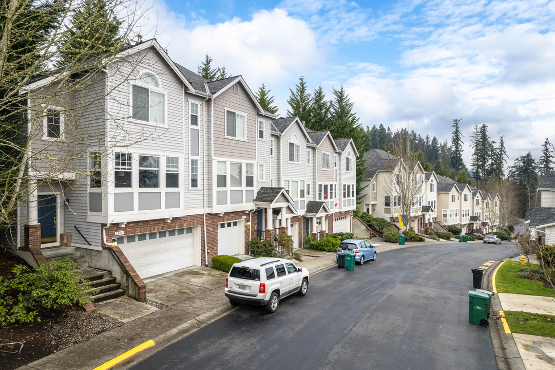 15400 135th Pl NE in Woodinville, WA - Foto de edificio