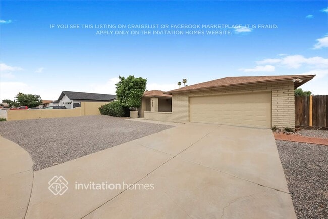 16227 N 43rd Dr in Glendale, AZ - Building Photo - Building Photo