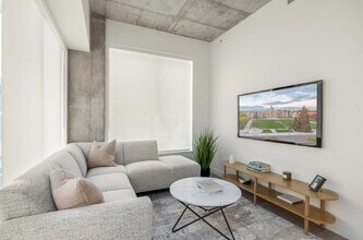 825 Fort St in Victoria, BC - Building Photo - Building Photo