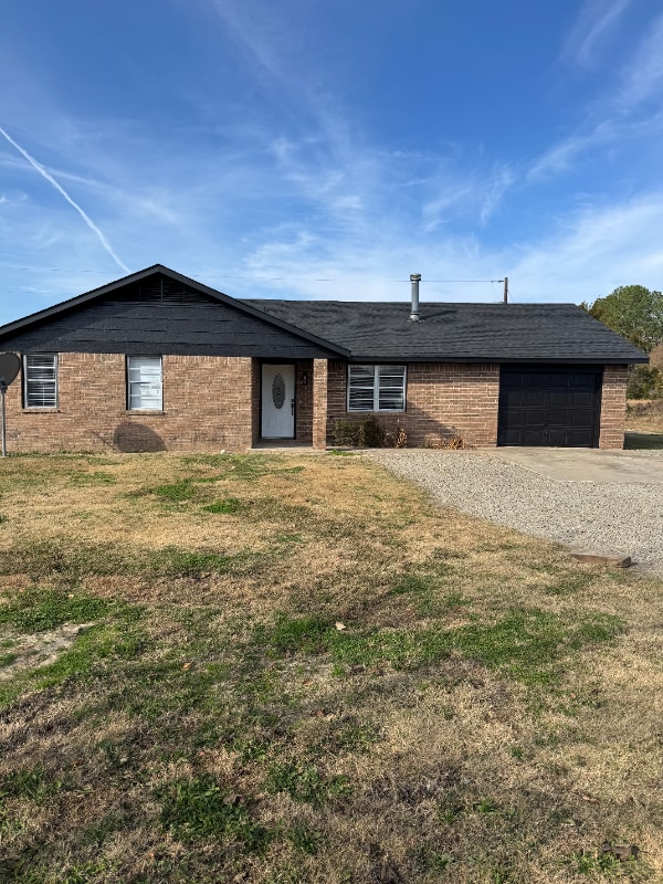 472063 OK-101 in Muldrow, OK - Foto de edificio - Building Photo