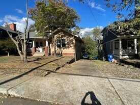 127 Flint St, Unit B in Asheville, NC - Building Photo