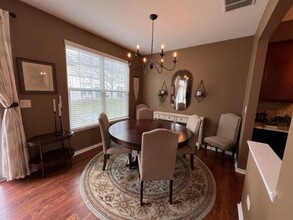 2319 Sheehan Dr in Naperville, IL - Building Photo - Building Photo